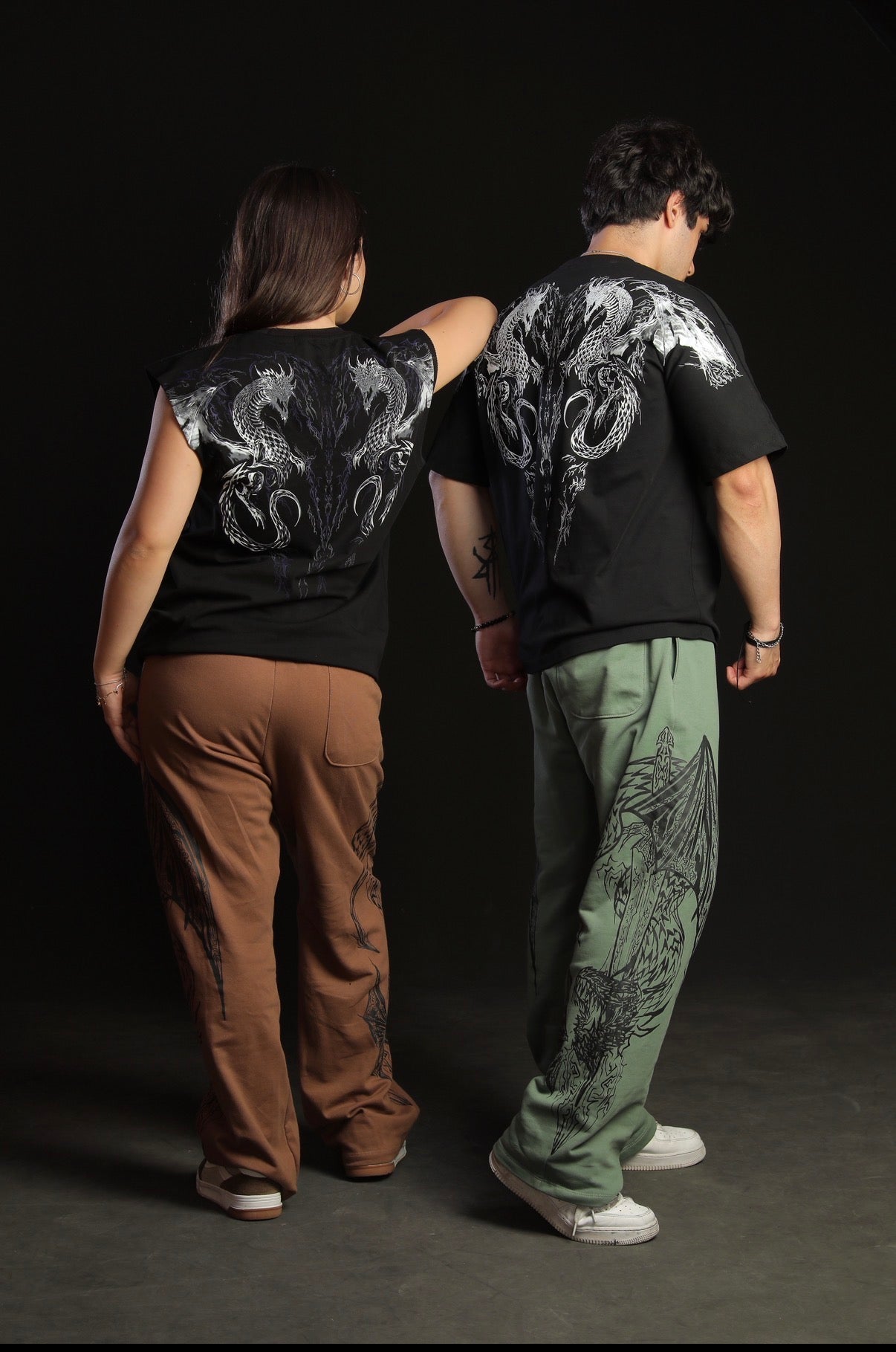 Dragon Baggy Sweatpants [DARK OLIVE GREEN]