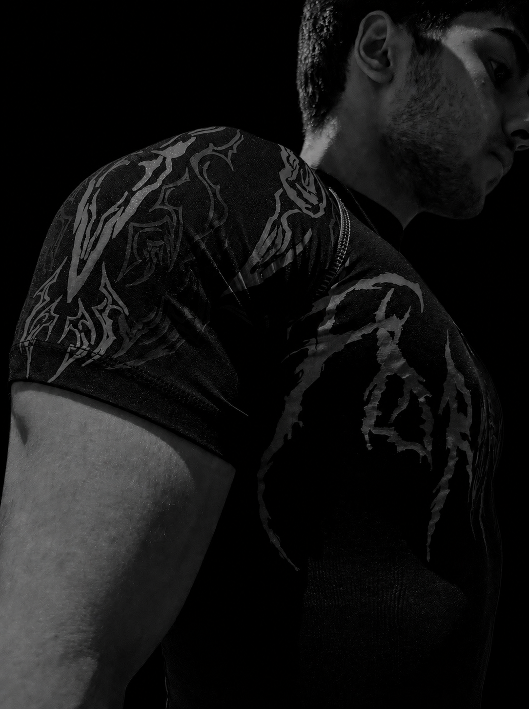 Dragon Short Sleeve Compression [DARKNESS]